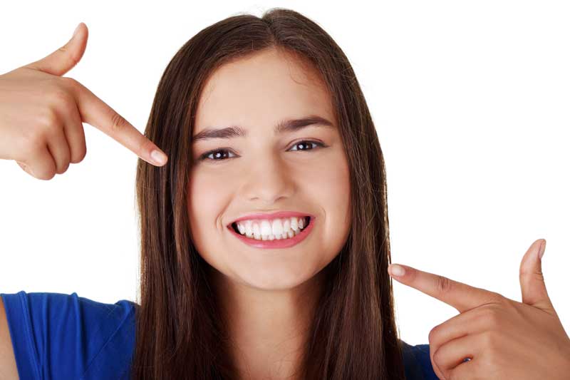 Complete Smile Makeover - Red Rose Dentistry