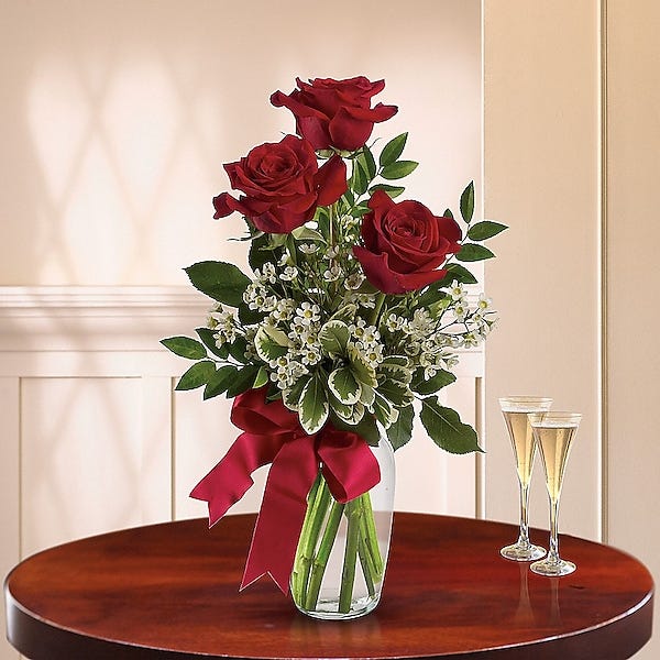 Spruce Up Your Home with These Stunning Flower Arrangement Ideas | by Klein's Flower Shop | May, 2025 | Medium