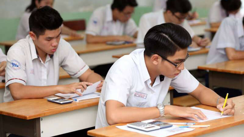 Các loại chứng chỉ được miễn thi ngoại ngữ tốt nghiệp THPT 2025