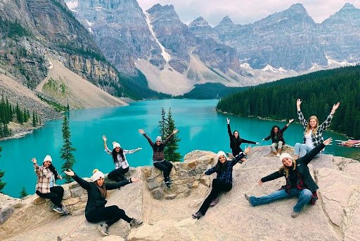 Complete Guide to Planning Your Moraine Lake Tour in 2025