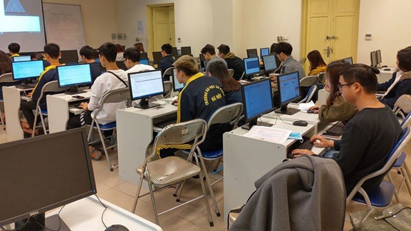 Điều kiện miễn thi ngoại ngữ, tin học chuyên viên chính năm 2025