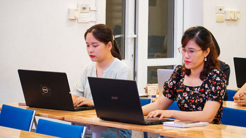 Các tiêu chuẩn và điều kiện thi chuyên viên chính năm 2025