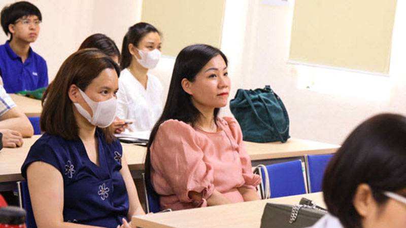 Mã ngạch 01.003 là gì? Cách xếp lương ngạch chuyên viên