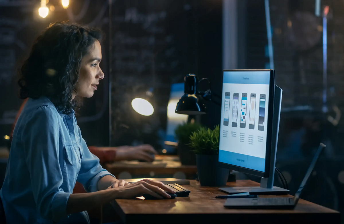 10 Custom App Development Trends Dominating the UAE Market | by Salma Ali | Jun, 2025 | Medium