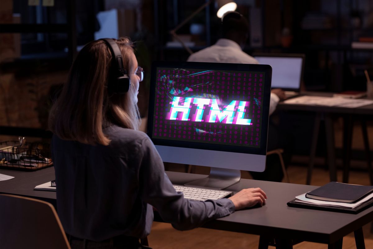 Top Web Developers in Dubai | Custom Website Solutions Near You – @risiansdigitalworld on Tumblr
