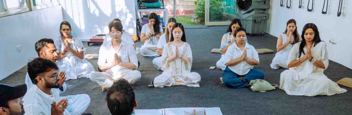200 hour yoga TTC in Rishikesh