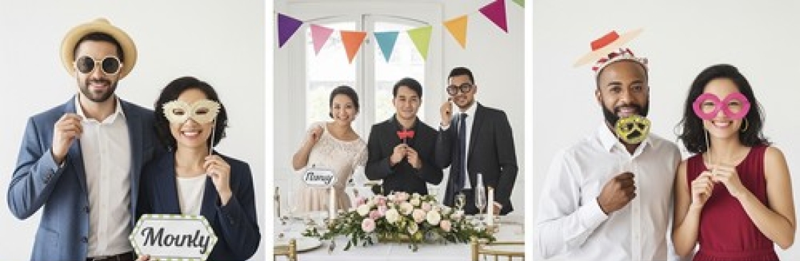 Champagne Clicks Photo Booths