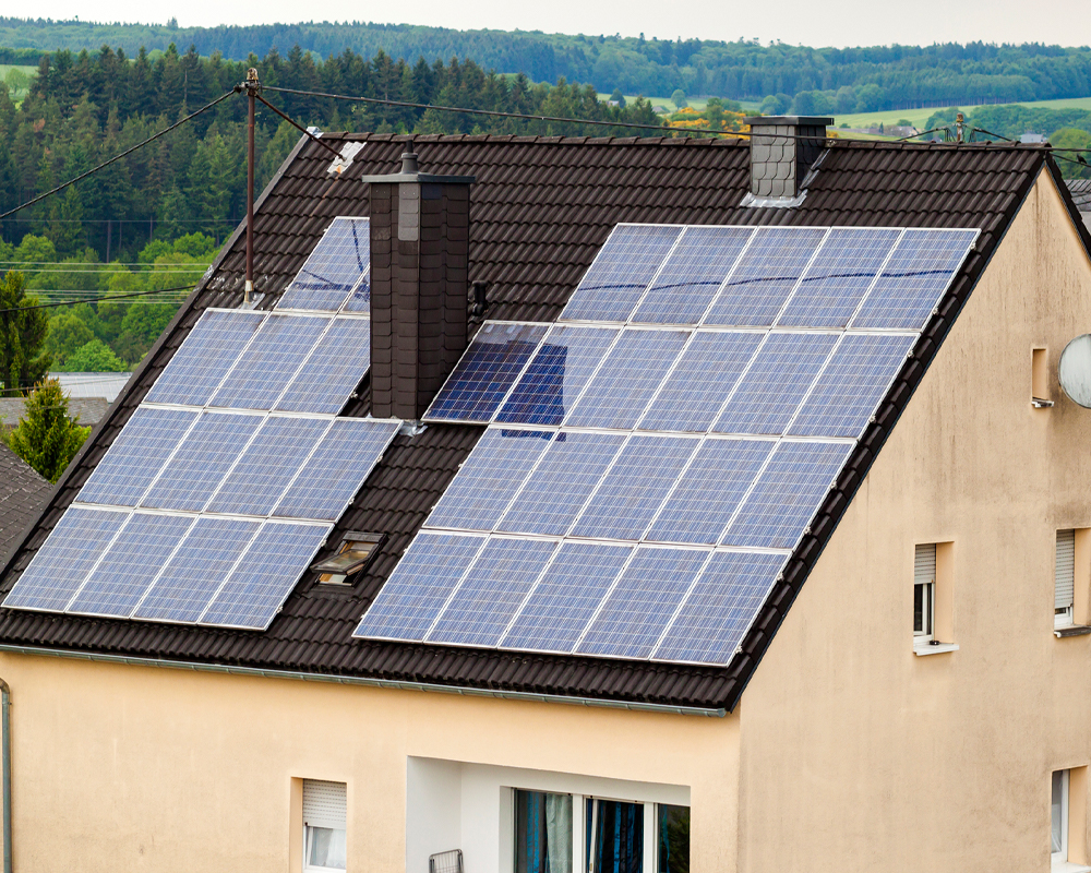 Say Yes! To Style and Sustainability with Solar Shingles