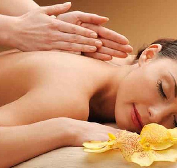 Natural Healing Therapies for a Healthier | by Bhadramnaturesclinic | Oct, 2025 | Medium