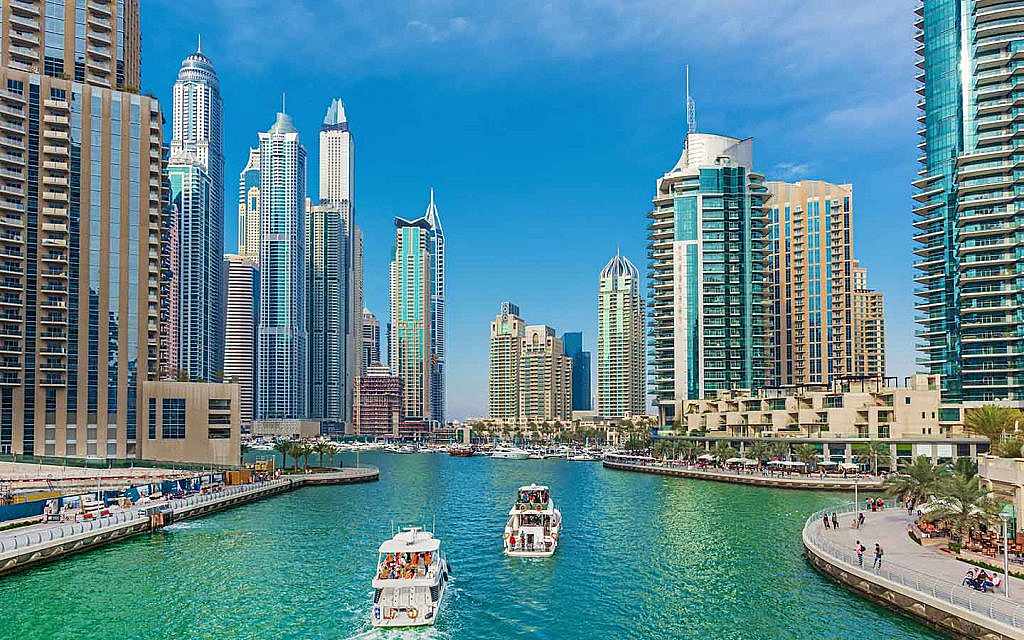 How to Buy a House in Dubai Without Being a Citizen?