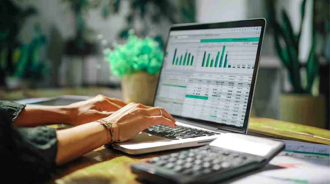 GST Billing Software | Fast, Simple & 100% GST Compliant