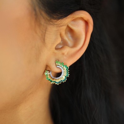 Ruffle Earrings Profile Picture
