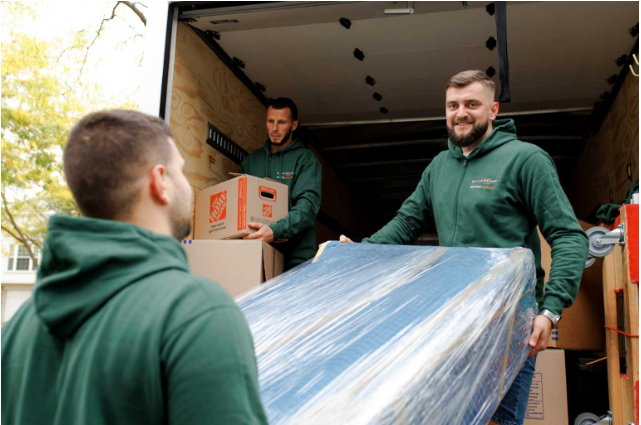 Top Benefits of Moving Services for Interior Designers