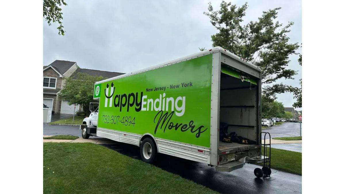 How Can Professional Movers In Freehold Make Your Move Easier? | Author Happy Endings Movers | Sociomix