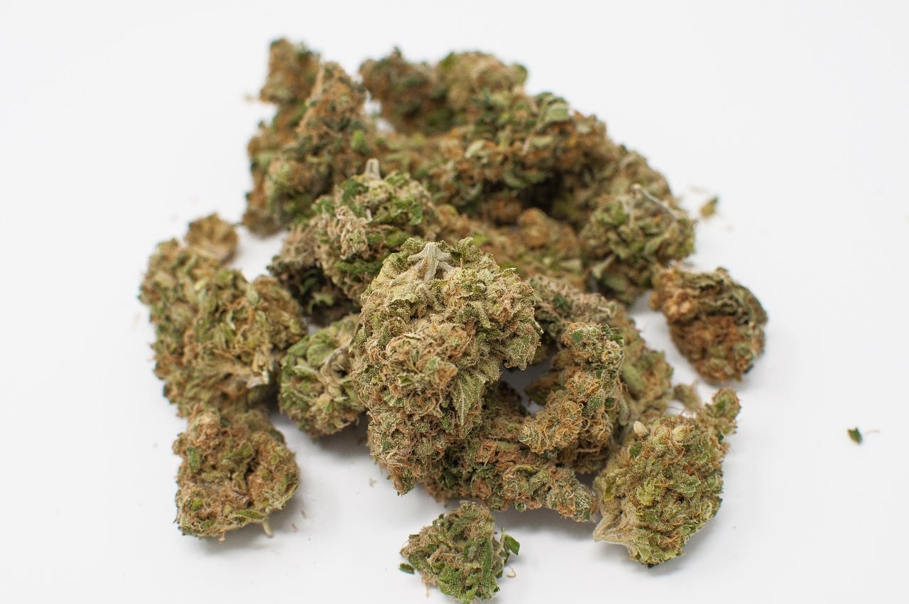 Buy Weed Online Alberta | Online Dispensary - Canna Club Co.