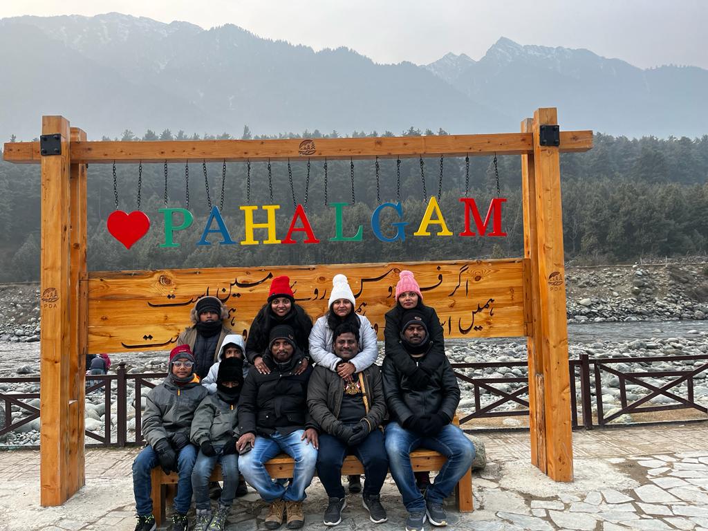 Book Your Kashmir Car Rentals & Kashmir Tour Packages - Kashmir Car Rental Tariff