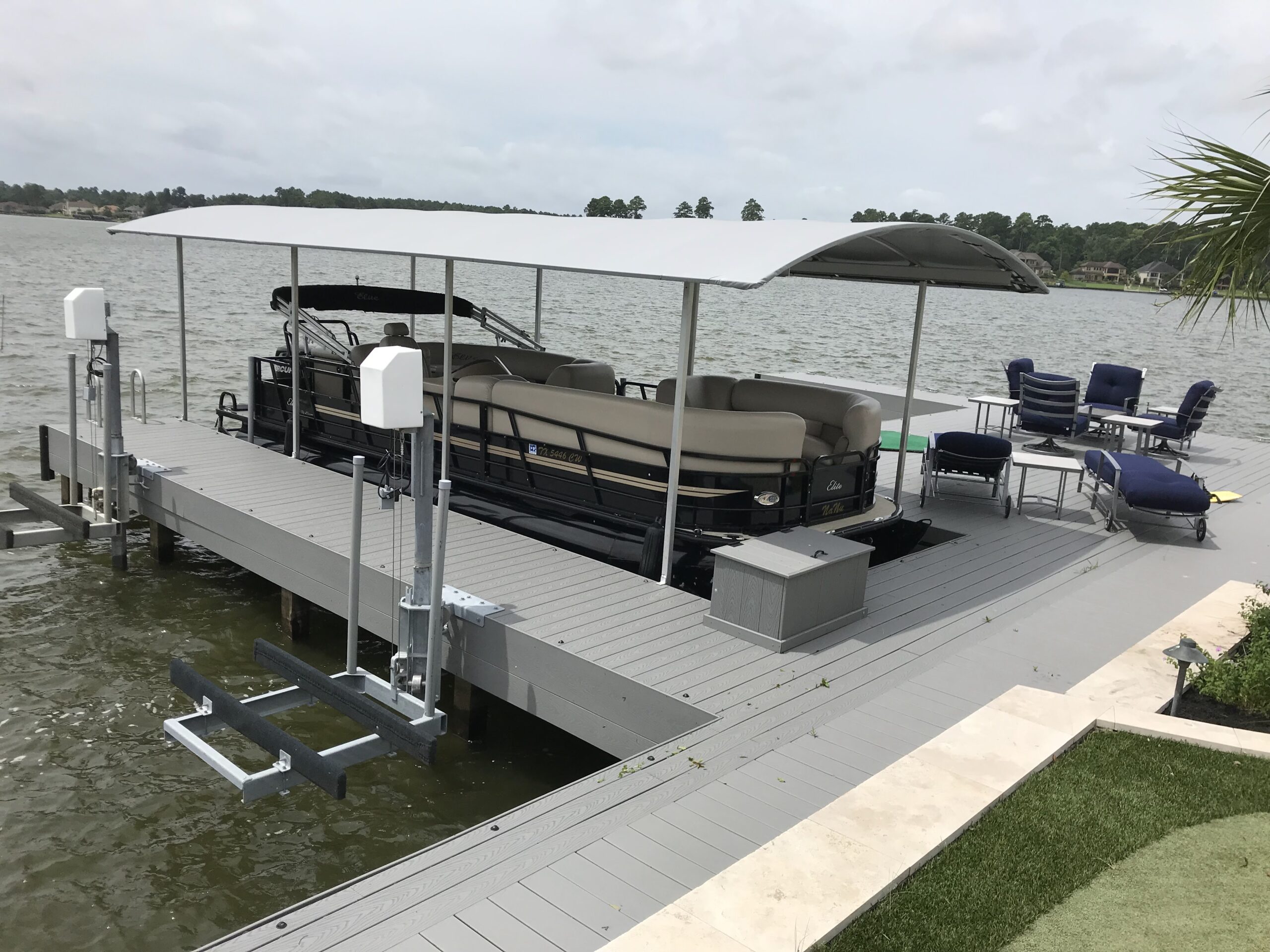 Custom Boat Houses | Expert Boat House Construction Services