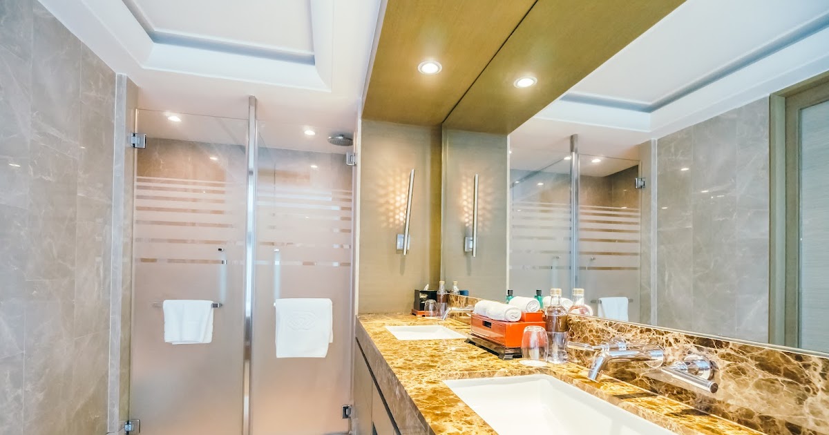 The Psychology of Bathroom Design: Why Some Spaces Feel Luxurious
