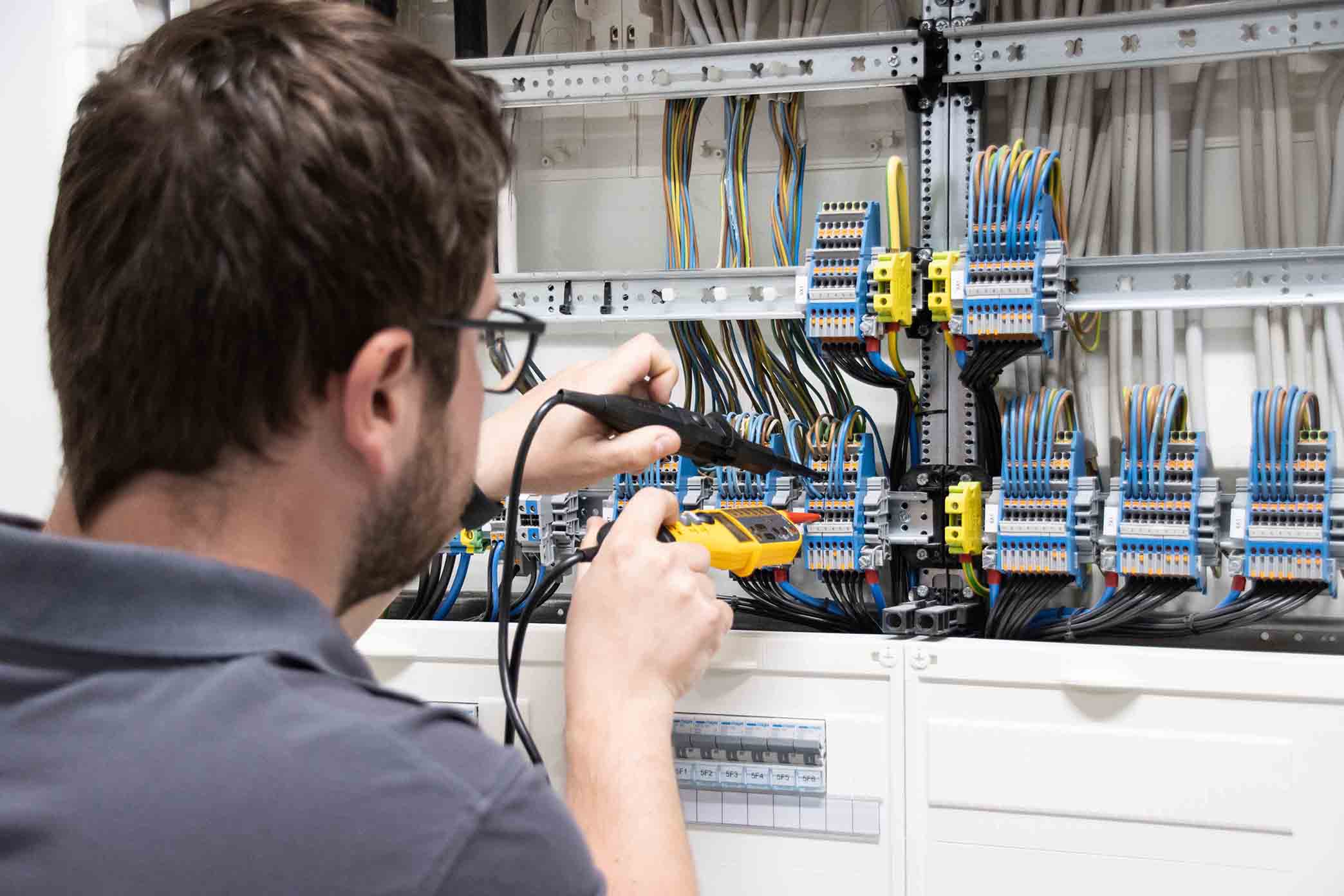 Elektroinstallation Industrie Hammelburg | Effizient & Sicher